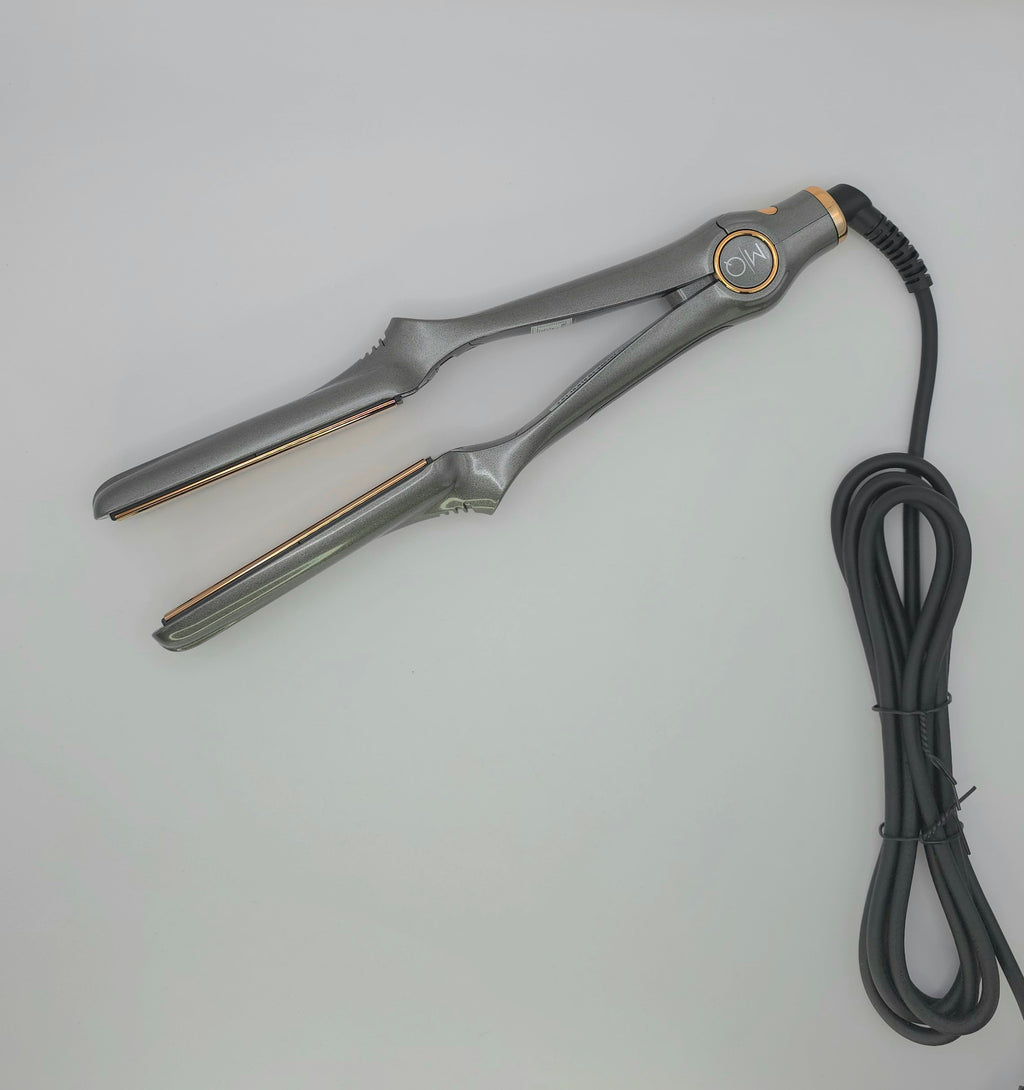 MQ Pro 480 titanium professional hair straightener flat iron