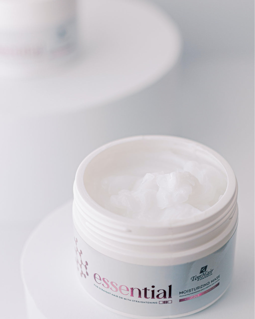 Essential Moisturizing Mask by TopHair Cosmetics for deep hair hydration