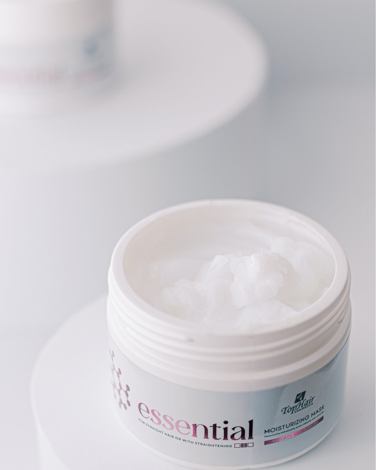 Essential Moisturizing Mask by TopHair Cosmetics for deep hair hydration